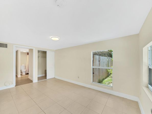 1412 NE 25th Ct, Pompano Beach FL 33064