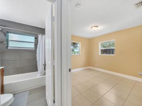 1412 NE 25th Ct, Pompano Beach FL 33064