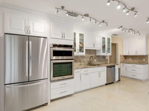 4220 NE 26th Terrace, Lighthouse Point FL 33064