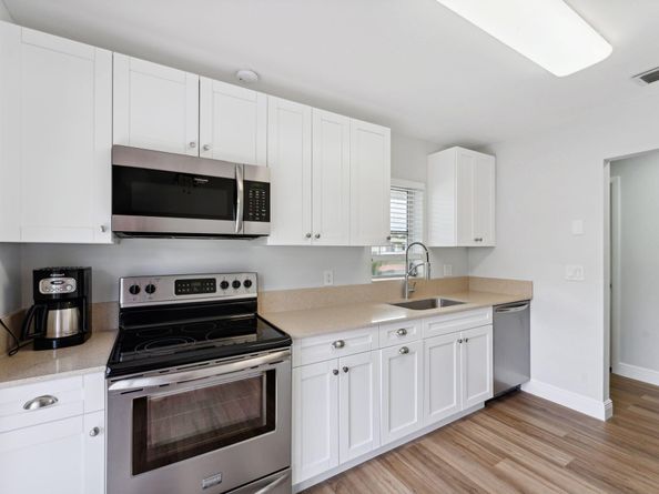 8860 Rheims Road, Boca Raton FL 33496