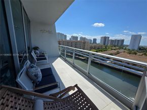 2950 NE 188th Street 501, Aventura FL 33180