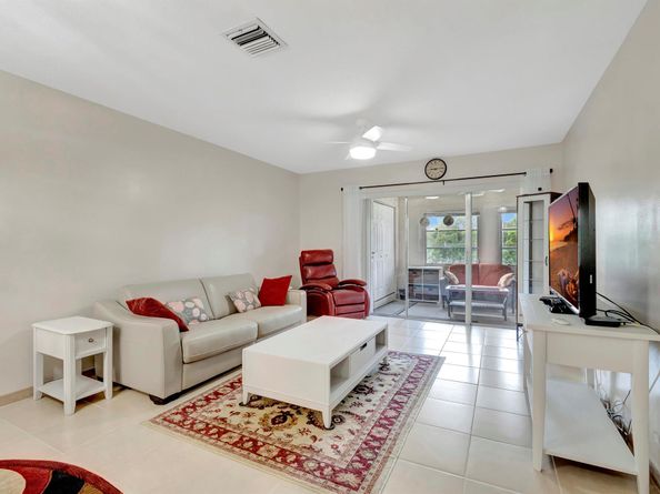 5094 Privet Place B, Delray Beach FL 33484