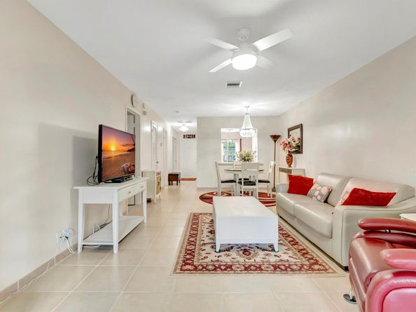 5094 Privet Place B, Delray Beach FL 33484