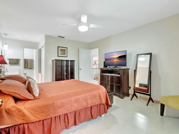 5094 Privet Place B, Delray Beach FL 33484