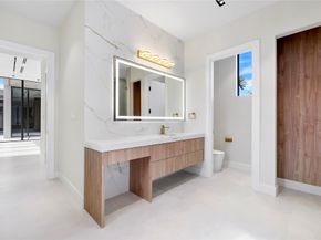 11750 NW 15th Street, Plantation FL 33323