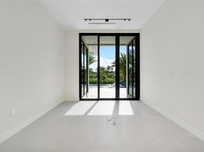 11750 NW 15th Street, Plantation FL 33323