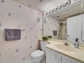 10368 NW 24th Pl 204, Sunrise FL 33322