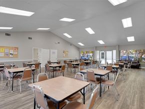 10368 NW 24th Pl 204, Sunrise FL 33322