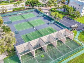 10368 NW 24th Pl 204, Sunrise FL 33322