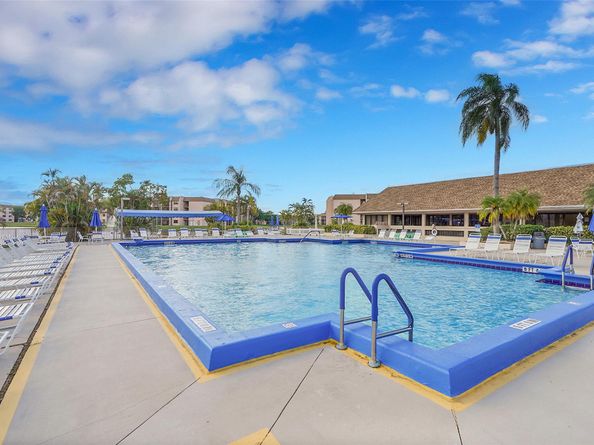 10368 NW 24th Pl 204, Sunrise FL 33322