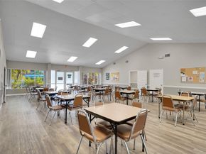 10368 NW 24th Pl 204, Sunrise FL 33322
