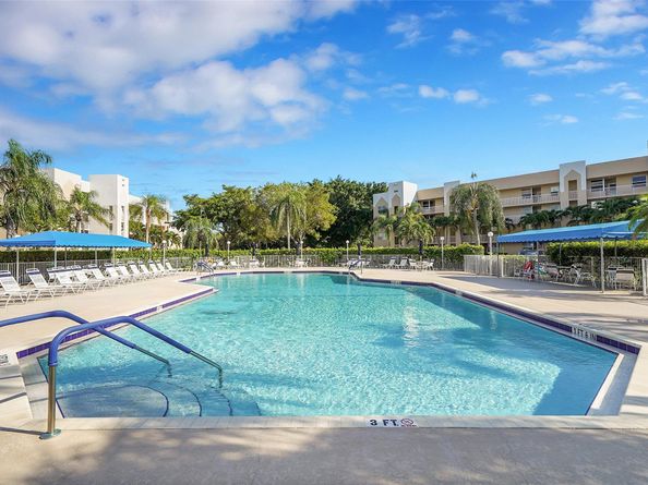 10368 NW 24th Pl 204, Sunrise FL 33322