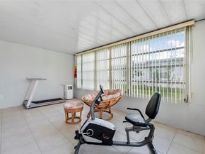 5721 NW 81st Ter, Tamarac FL 33321