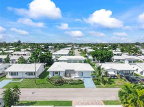 5721 NW 81st Ter, Tamarac FL 33321