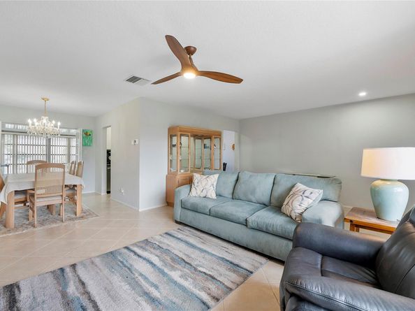 5721 NW 81st Ter, Tamarac FL 33321