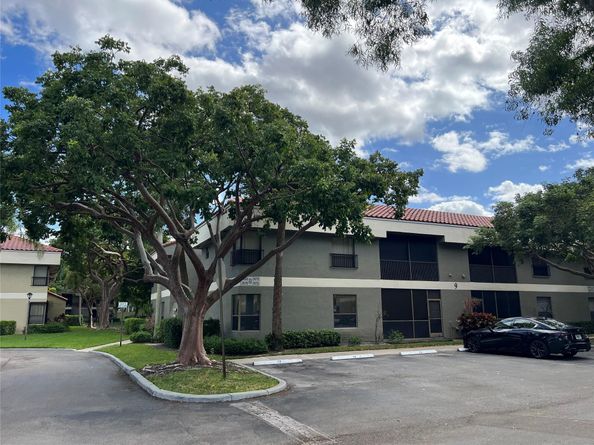 Undisclosed Address #FX-10532514, Coconut Creek FL 33063