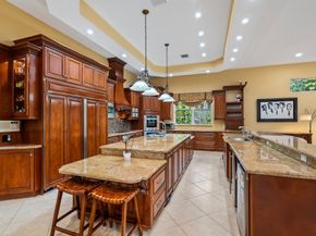 6071 NW 69th Way, Parkland FL 33067