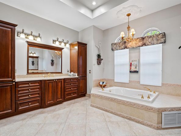6071 NW 69th Way, Parkland FL 33067