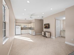 6071 NW 69th Way, Parkland FL 33067