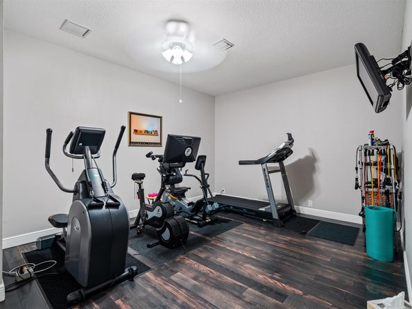 6071 NW 69th Way, Parkland FL 33067