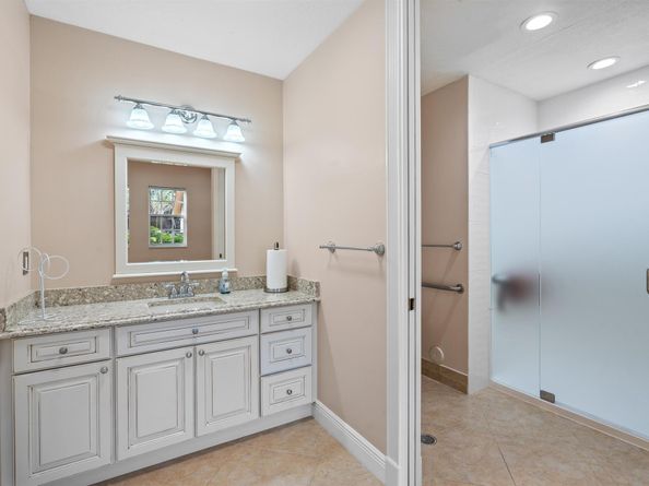 6071 NW 69th Way, Parkland FL 33067