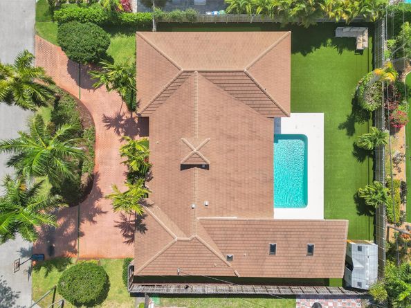 2608 NE 35th St, Fort Lauderdale FL 33306