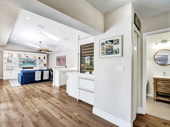 2608 NE 35th St, Fort Lauderdale FL 33306