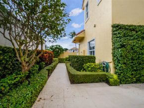 3585 Admirals Way, Delray Beach FL 33483