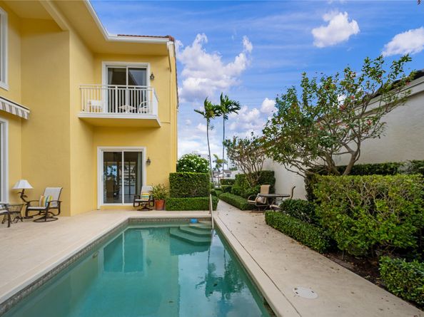 3585 Admirals Way, Delray Beach FL 33483