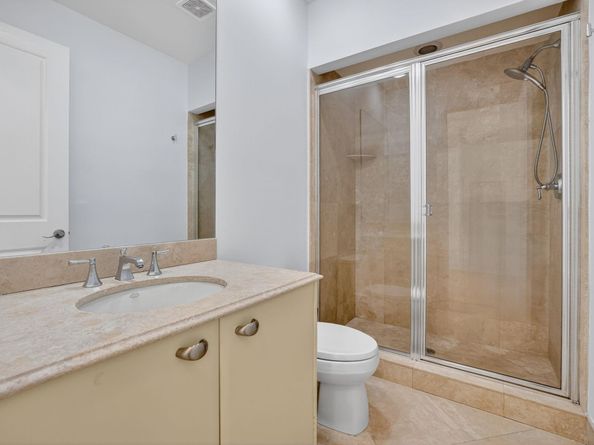 508 N Birch Rd 508, Fort Lauderdale FL 33304