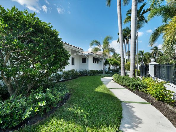 2520 Laguna Ter, Fort Lauderdale FL 33316