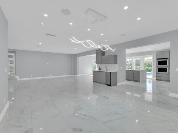 2520 Laguna Ter, Fort Lauderdale FL 33316