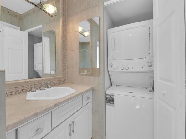 2520 Laguna Ter, Fort Lauderdale FL 33316