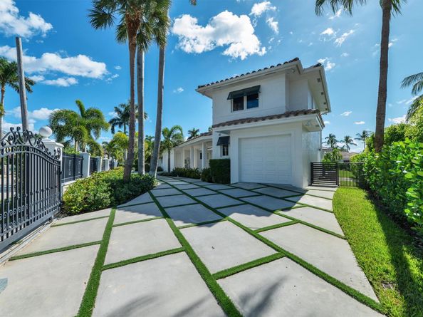 2520 Laguna Ter, Fort Lauderdale FL 33316