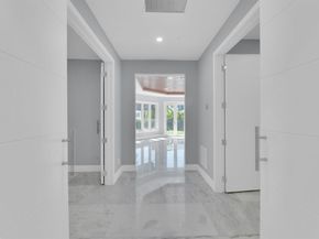 2520 Laguna Ter, Fort Lauderdale FL 33316