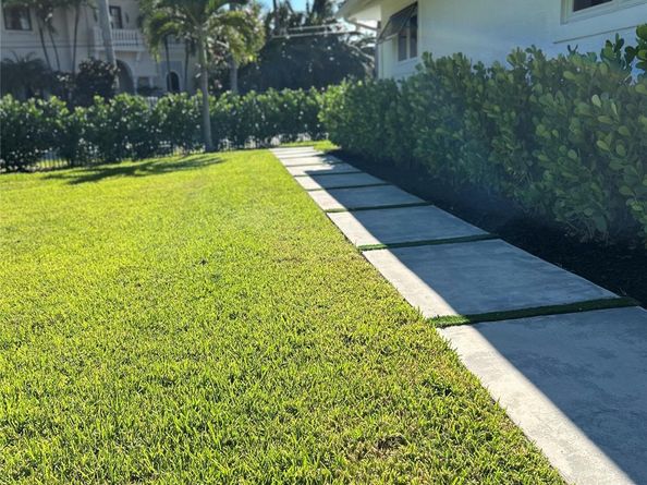 2520 Laguna Ter, Fort Lauderdale FL 33316