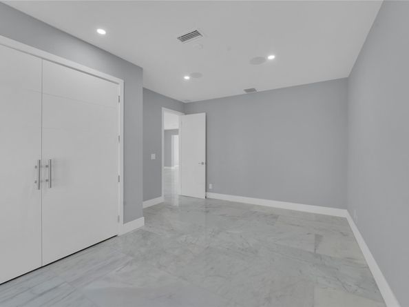 2520 Laguna Ter, Fort Lauderdale FL 33316