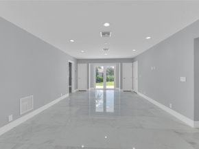 2520 Laguna Ter, Fort Lauderdale FL 33316