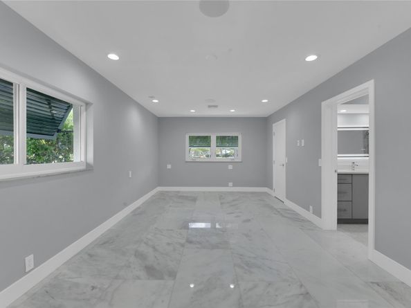 2520 Laguna Ter, Fort Lauderdale FL 33316