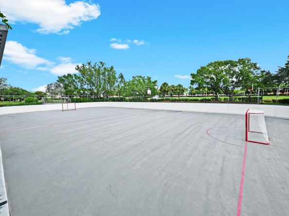 1400 Blue Jay Cir, Weston FL 33327