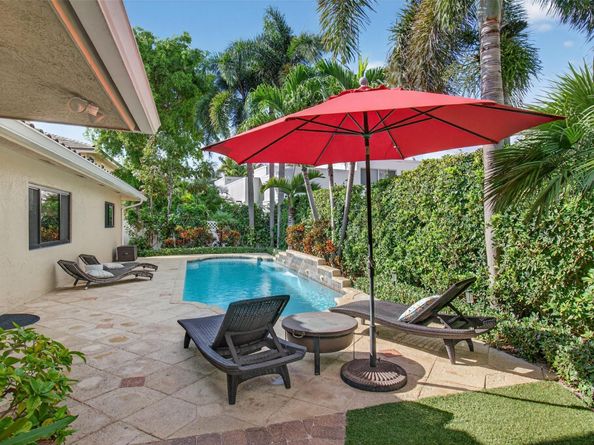 707 SE 25th Ave, Pompano Beach FL 33062