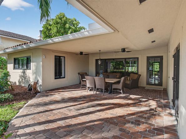 707 SE 25th Ave, Pompano Beach FL 33062