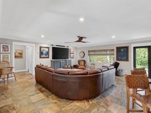 707 SE 25th Ave, Pompano Beach FL 33062