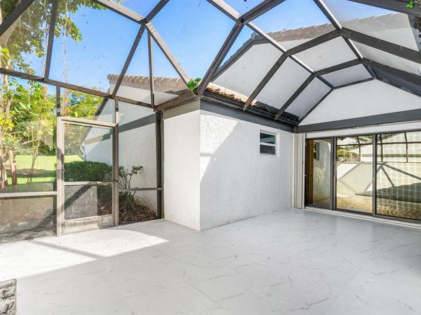 78 Hampshire Lane, Boynton Beach FL 33436