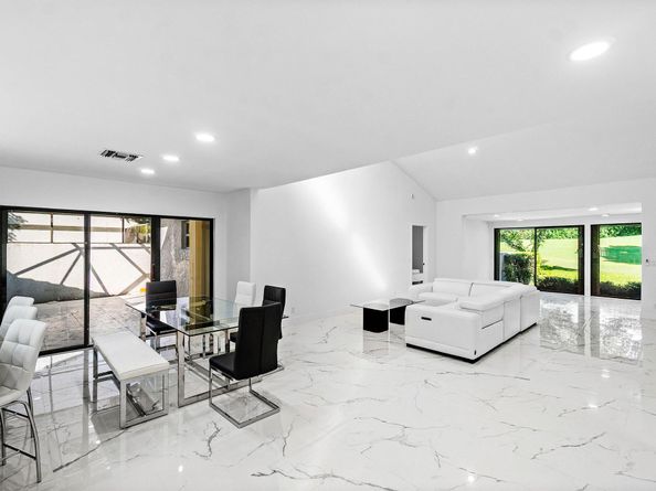 78 Hampshire Lane, Boynton Beach FL 33436