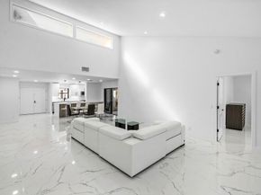 78 Hampshire Lane, Boynton Beach FL 33436