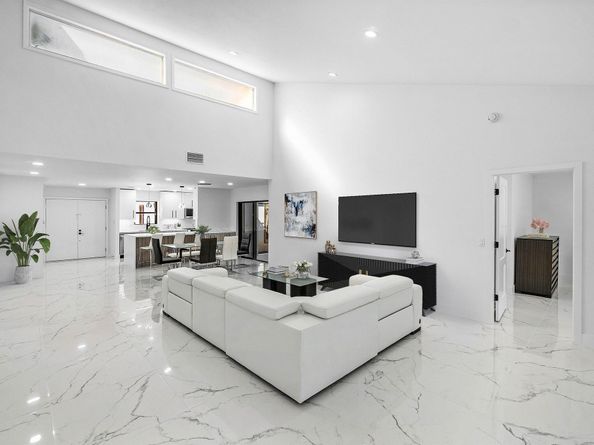 78 Hampshire Lane, Boynton Beach FL 33436