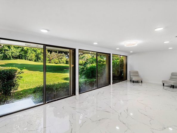 78 Hampshire Lane, Boynton Beach FL 33436