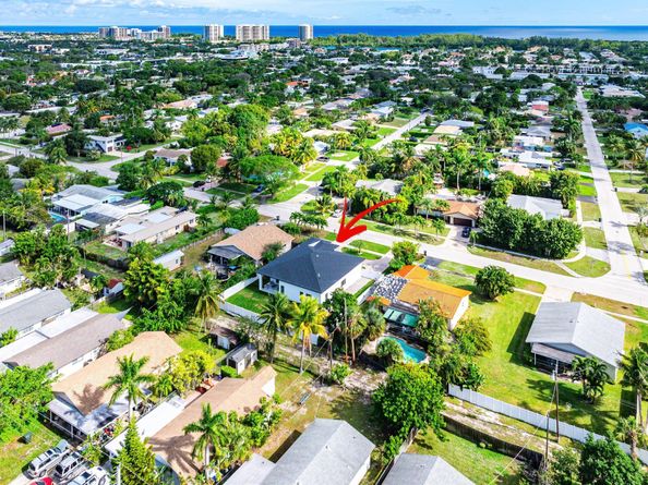 3361 NE 4th Avenue, Boca Raton FL 33431