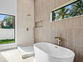 3361 NE 4th Avenue, Boca Raton FL 33431